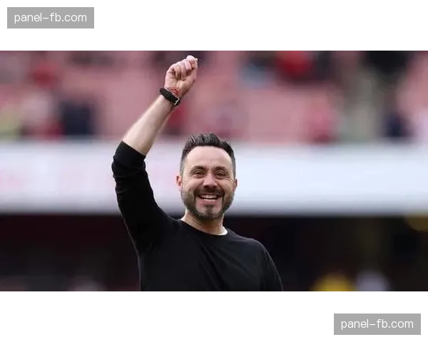 曼联有意德泽尔比执教,需说服其适应运营模式 曼联有意德泽尔比执教,需说服其适应运营模式