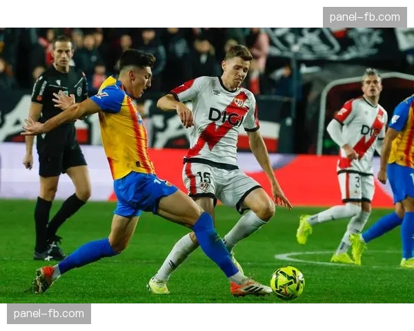 塞维利亚1-1战平巴列卡诺，恩内斯里头球救主