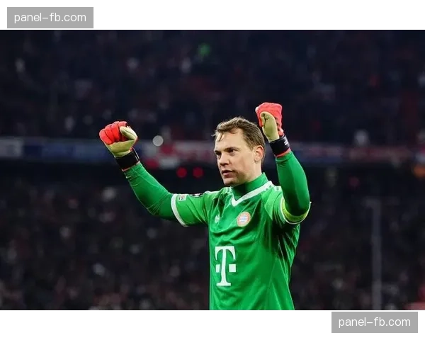 从门将到清道夫:通讯解析诺伊尔在拜仁进攻体系中的新角色 从门将到清道夫:通讯解析诺伊尔在拜仁进攻体系中的新角色