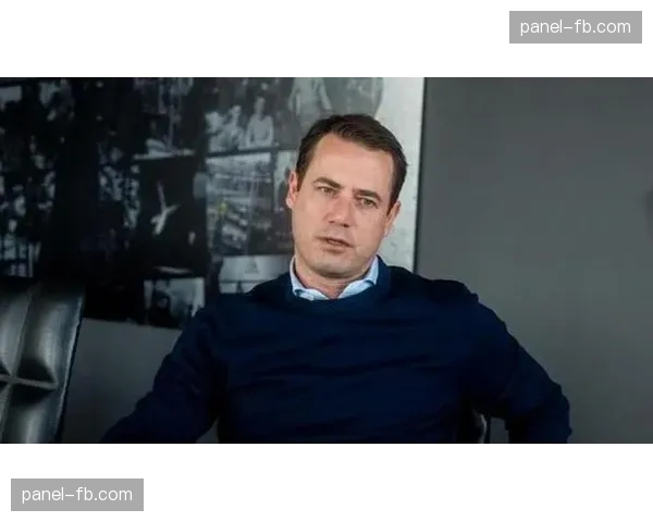 勒沃库森体育总监接受《踢球者》专访,谈全球球探网络建设 勒沃库森体育总监接受《踢球者》专访,谈全球球探网络建设