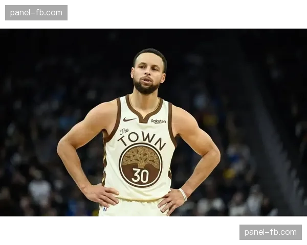 库里16中4低头离场，勇士连续两年无缘季后赛